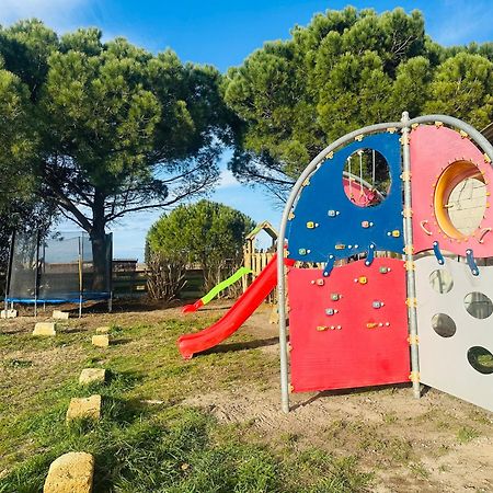 Les Appartements Du Mas - Emeraude 艾格-莫尔特 外观 照片