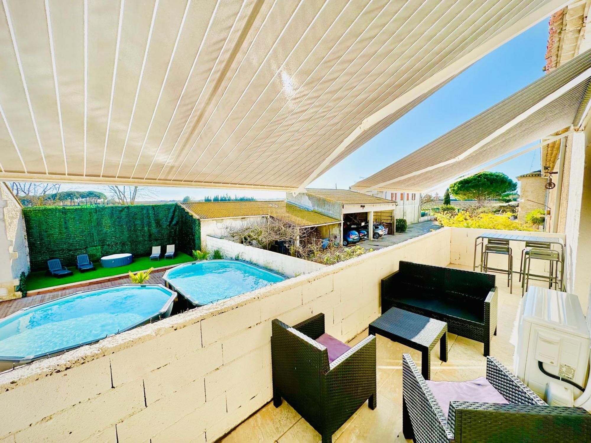 Les Appartements Du Mas - Emeraude 艾格-莫尔特 外观 照片