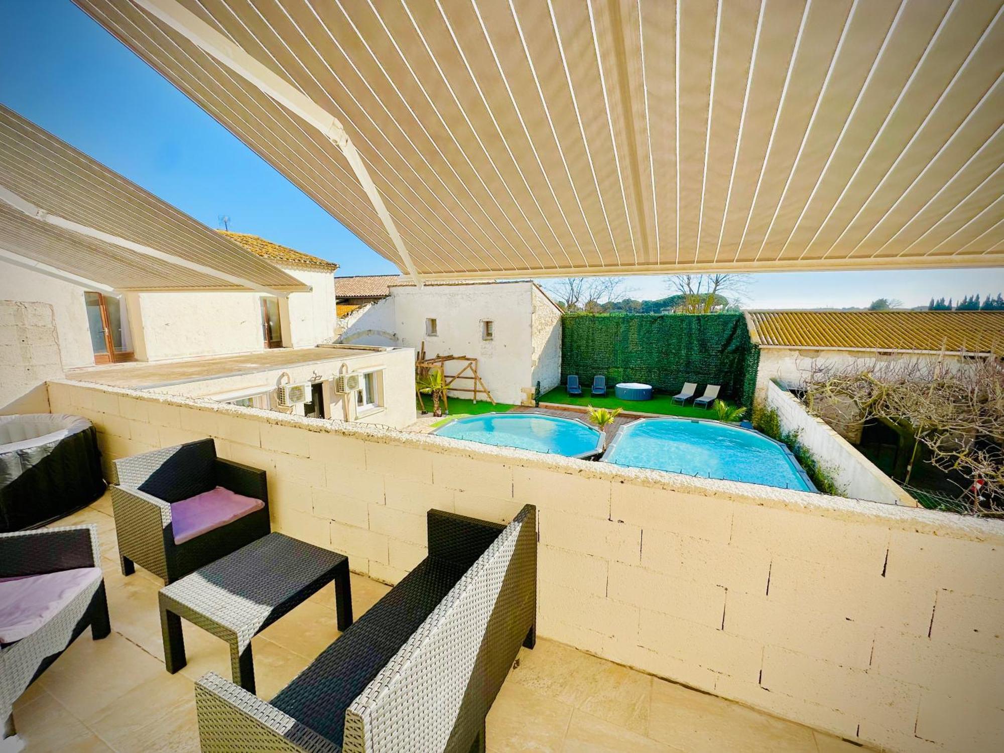 Les Appartements Du Mas - Emeraude 艾格-莫尔特 外观 照片