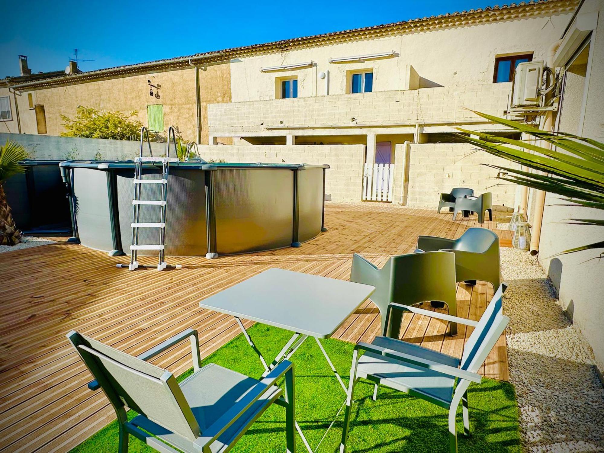 Les Appartements Du Mas - Emeraude 艾格-莫尔特 外观 照片