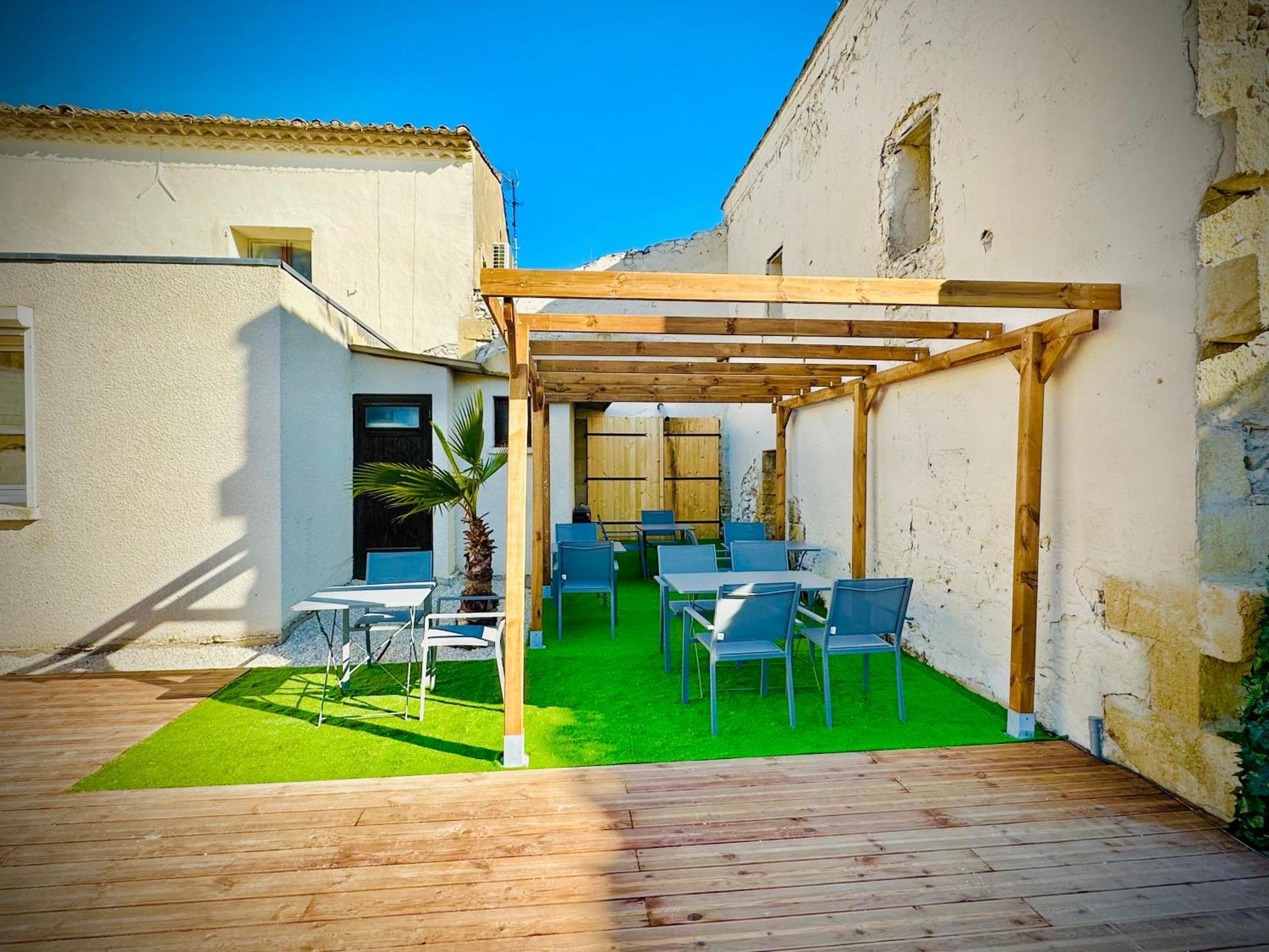 Les Appartements Du Mas - Emeraude 艾格-莫尔特 外观 照片